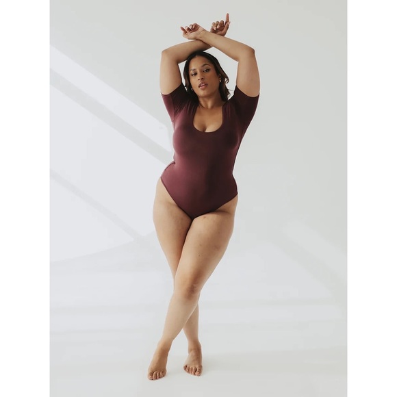 💜 (NWOT) Klassy Network Quarter Sleeve Scoop Bramisuit in Mahogany | XS - Picture 3 of 11